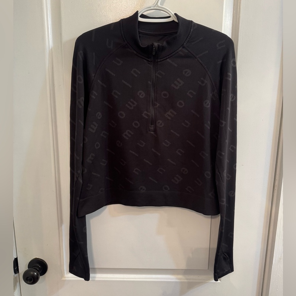 Lululemon Rest Less Cropped Half Zip Logo Letter Black / Graphite Grey
